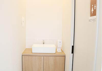 パウダールーム